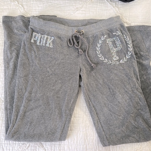 VS PINK velour sweatpants - Picture 2 of 5